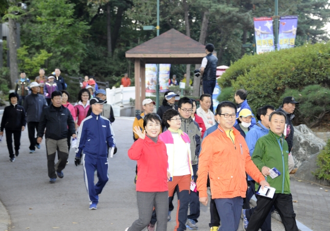20151015-광진구민 한가족 건강걷기 대회 125603.JPG