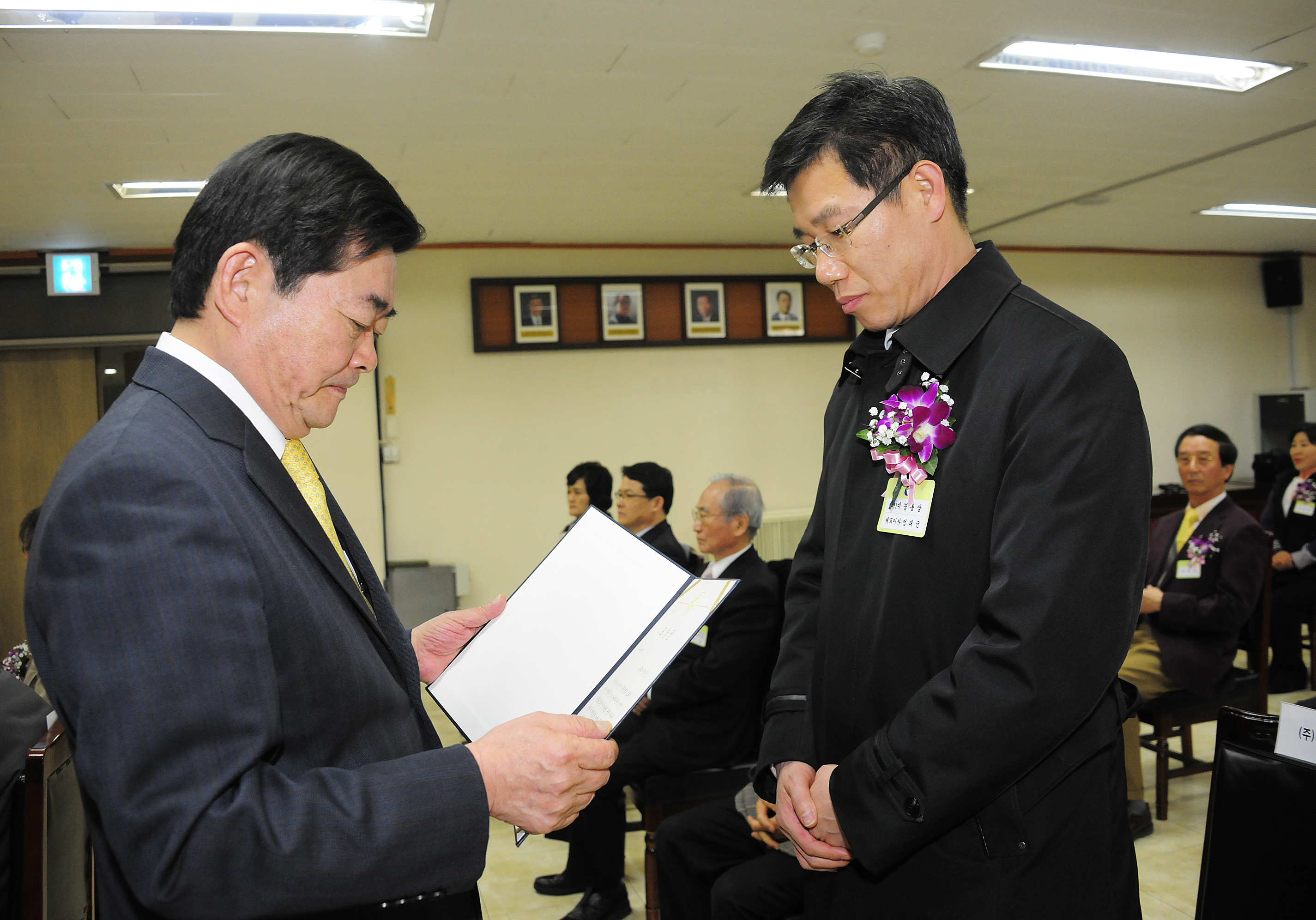 20120306-2012년 지방세 성실납세자 표창 50565.JPG
