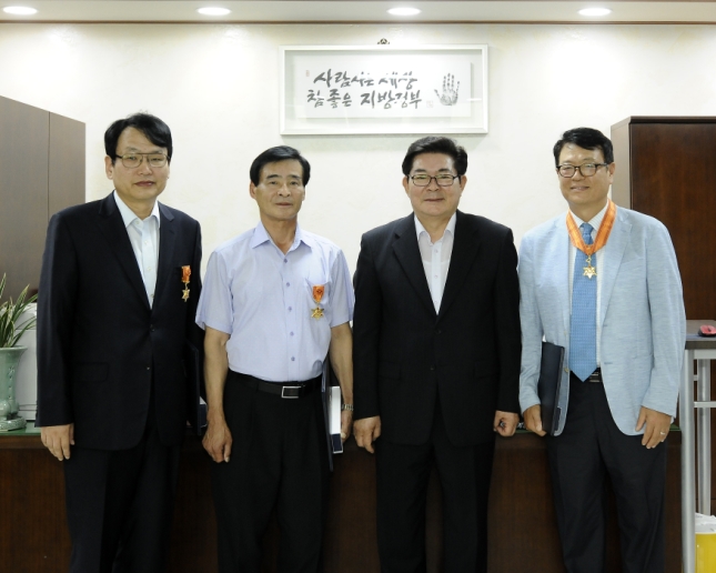 20140714-퇴직공무원 포상