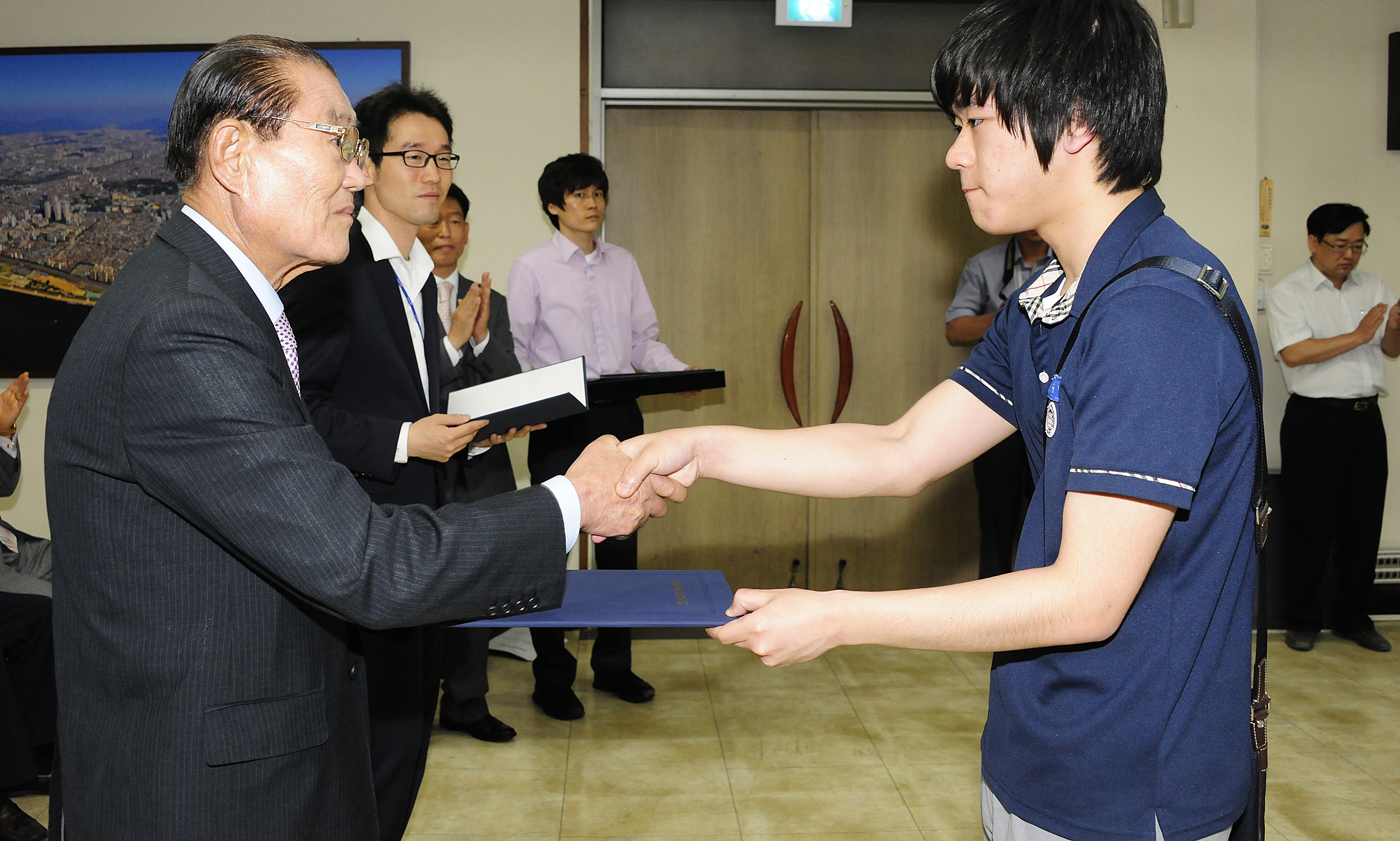 20120509-평화통일장학회 장학증서 수여식 53903.JPG