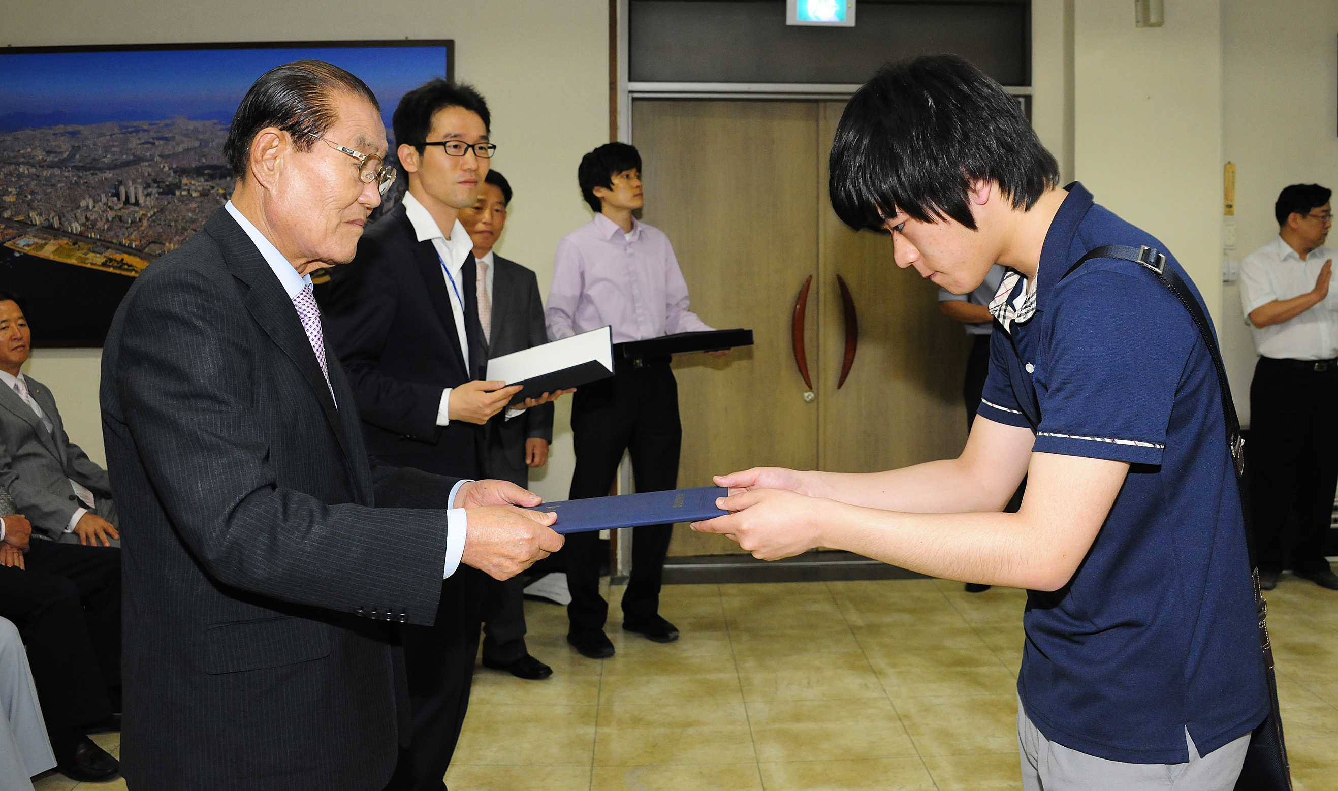 20120509-평화통일장학회 장학증서 수여식 53902.JPG