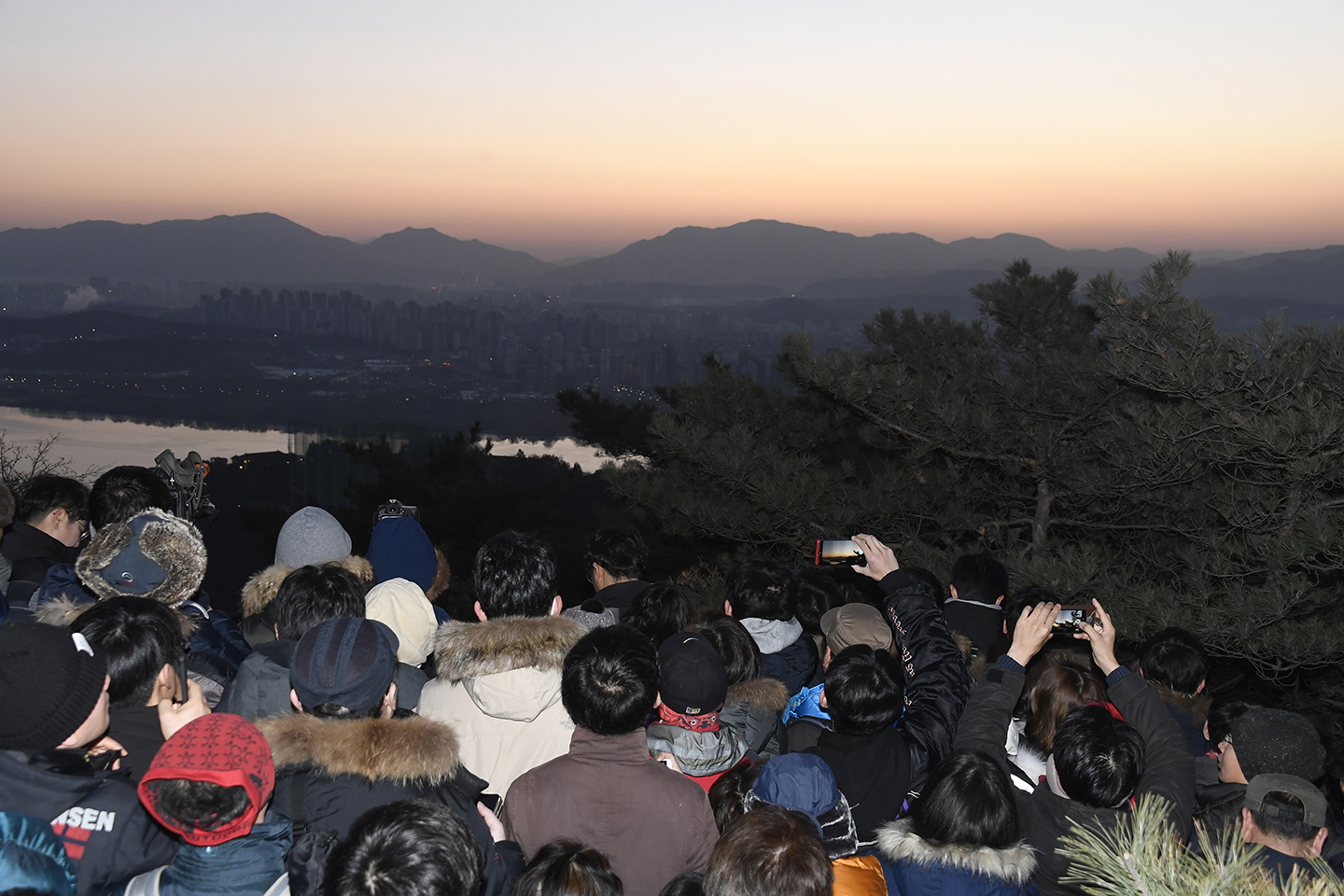 20180101-2018 아차산 해맞이 축제 168879.jpg