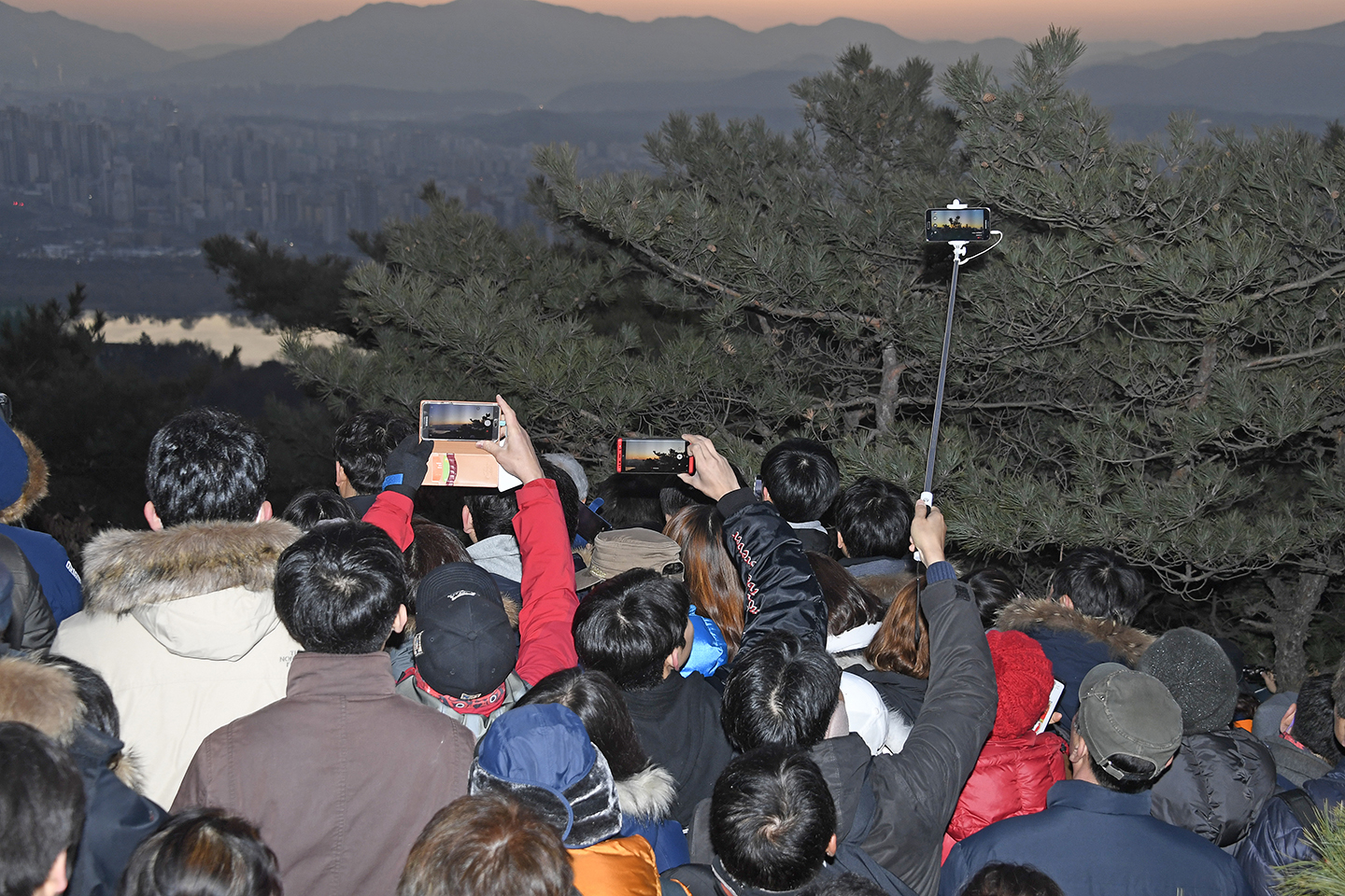 20180101-2018 아차산 해맞이 축제 168888.jpg