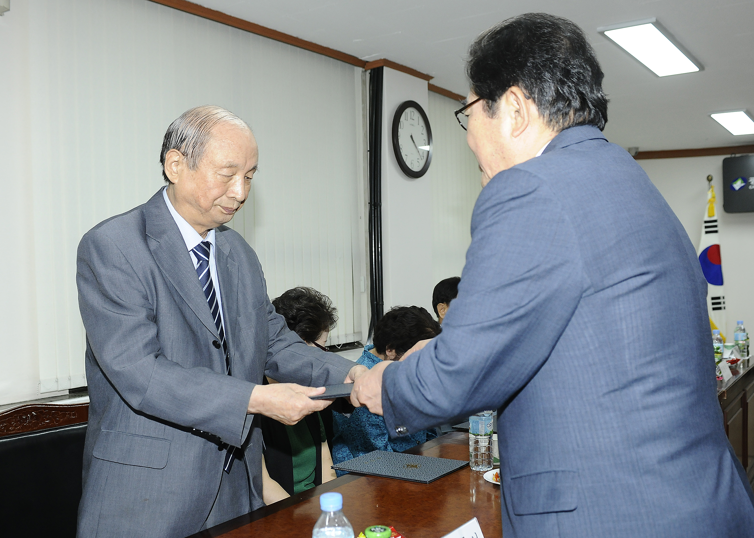 20160711-모범국가유공자 표창 140420.JPG