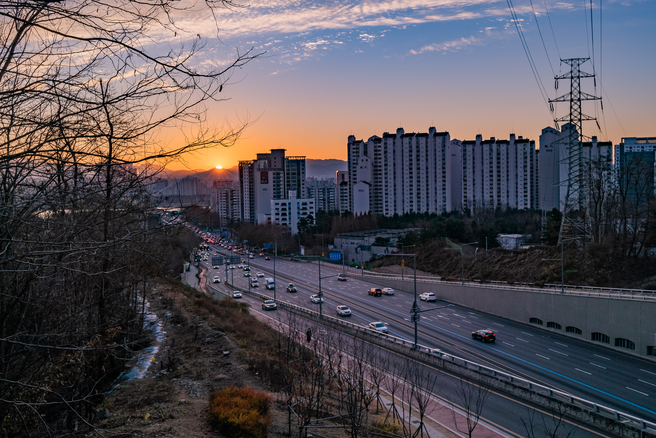 20201208-광진숲나루에서 바라본 일출 20-12-08-196274_s_094432.jpg