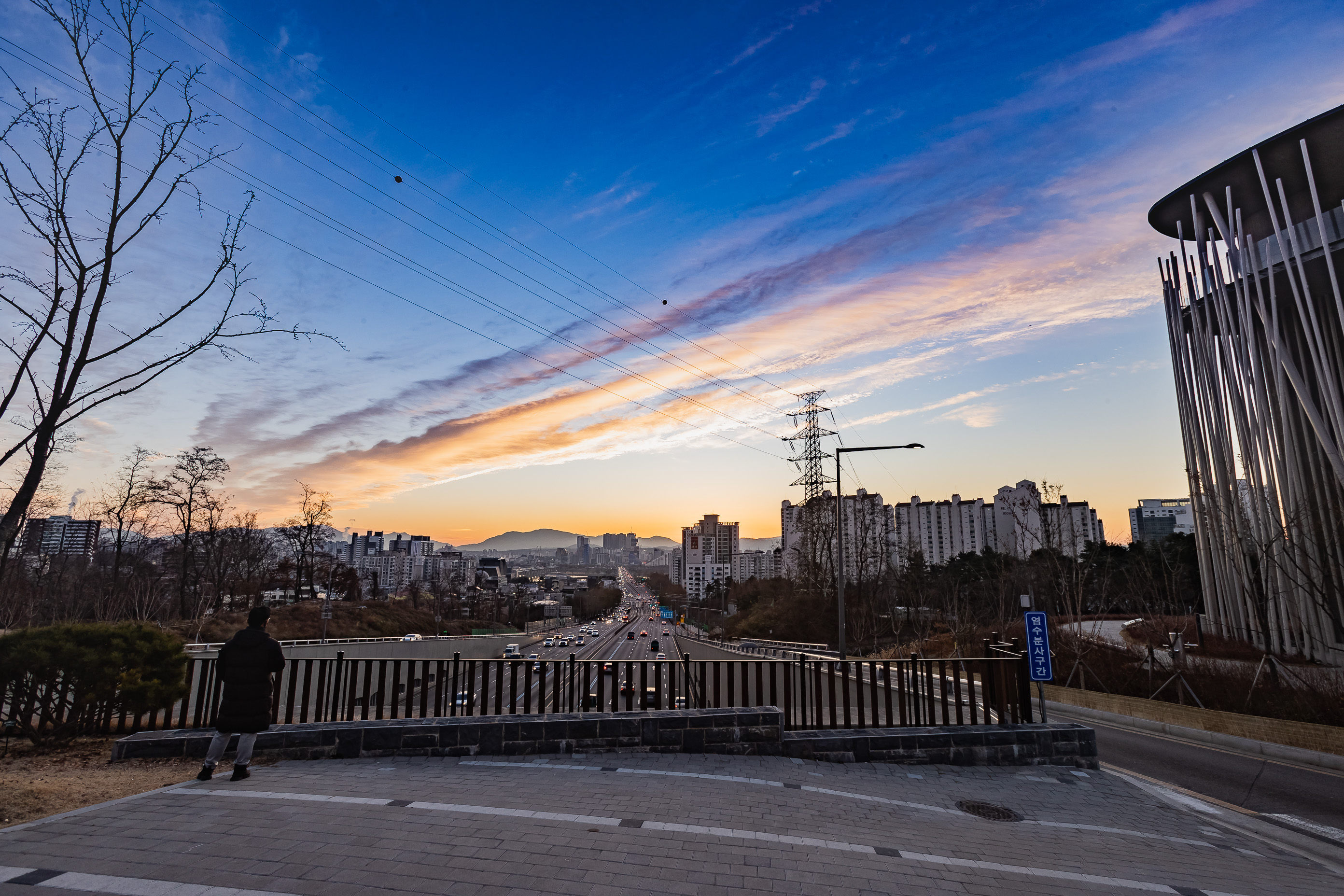 20201208-광진숲나루에서 바라본 일출 20-12-08-196087_s_094431.jpg