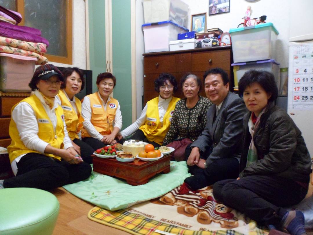 주민과 함께하는 사랑의 1:1멘토사업-생일상 차려드리기(3차)  