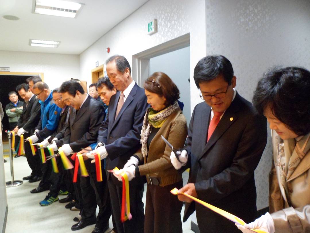 자치회관 커뮤니티 공간 &quot;공간 휴&quot; 개소식