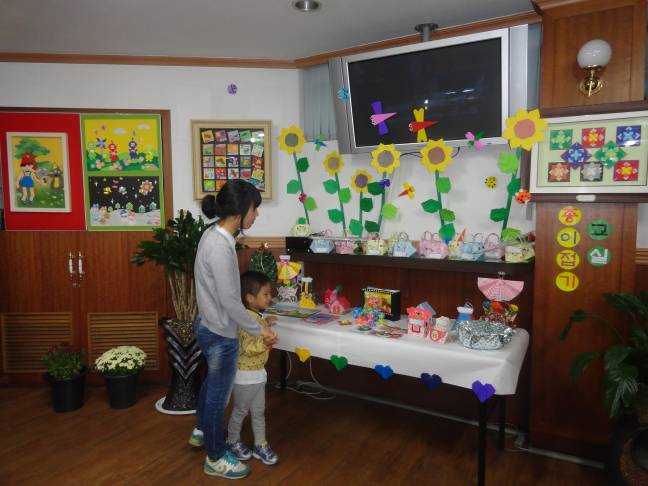 색종이나라로 구경오세요..