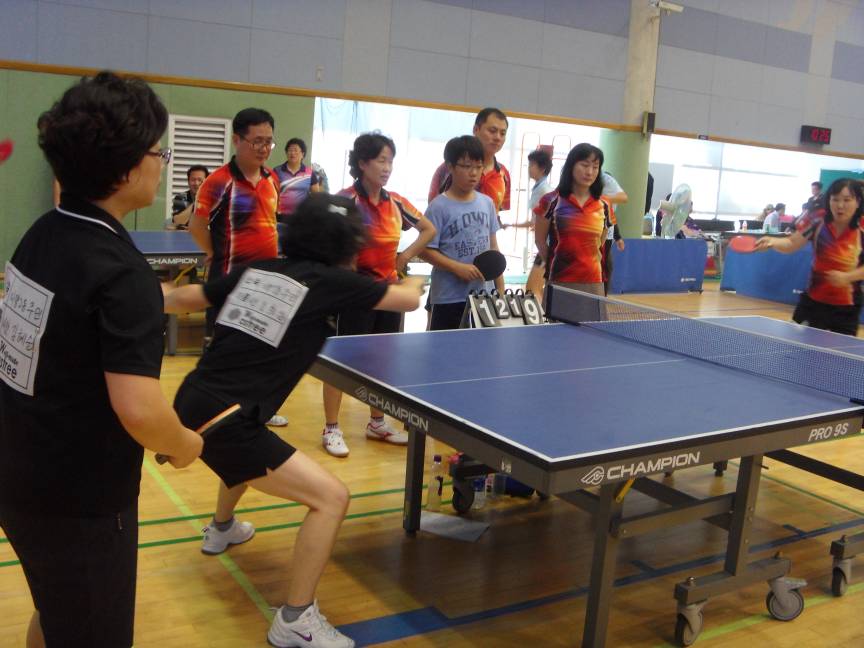 자양2동자치회관 탁구교실 회원님들의 선전~ 