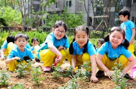5.16 자연학습장 가꾸기 행사
