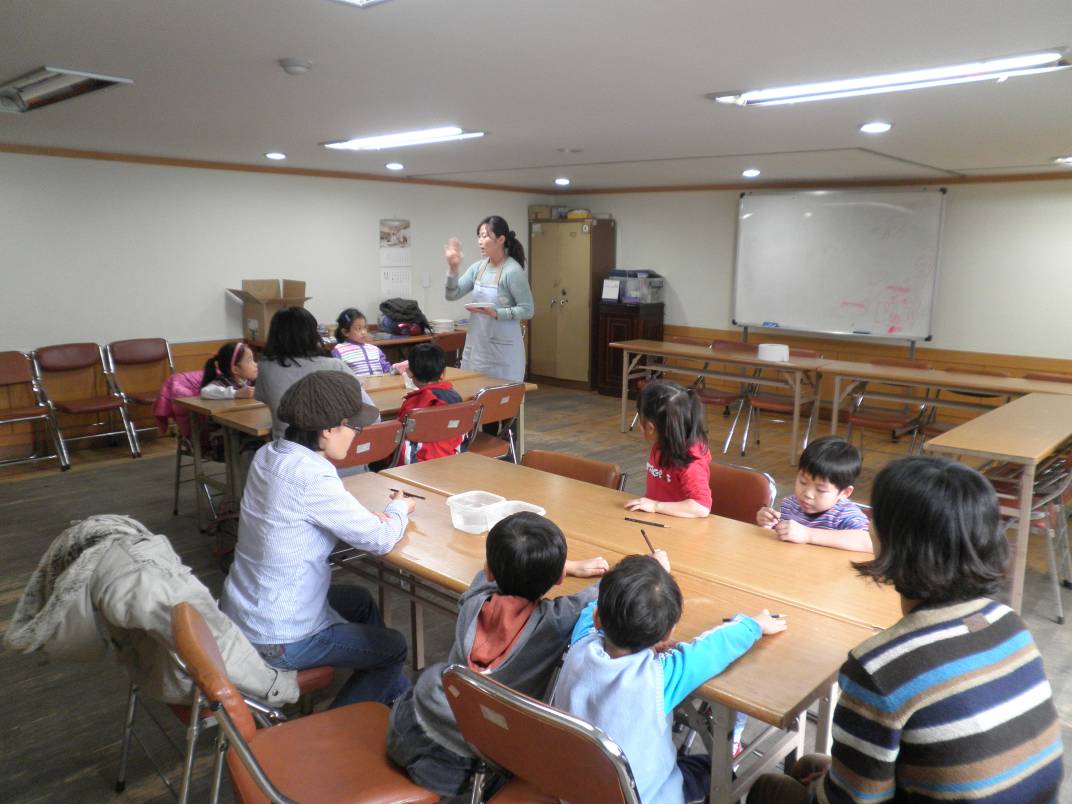 예쁜 접시 만들기 - 새마을문고 무료특강