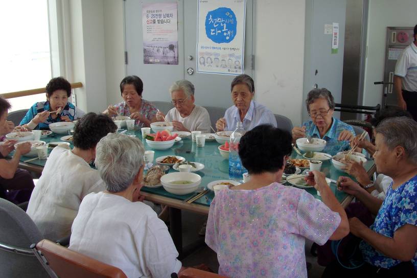 화양동 어르신을 위한 영화 한마당 (2011.08.31)