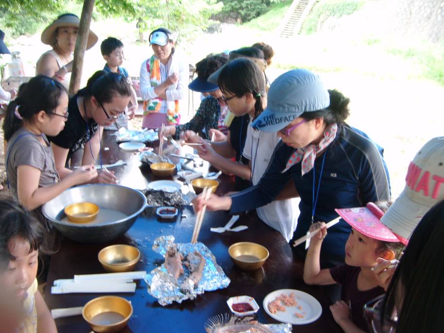송어회 및 구이 시식