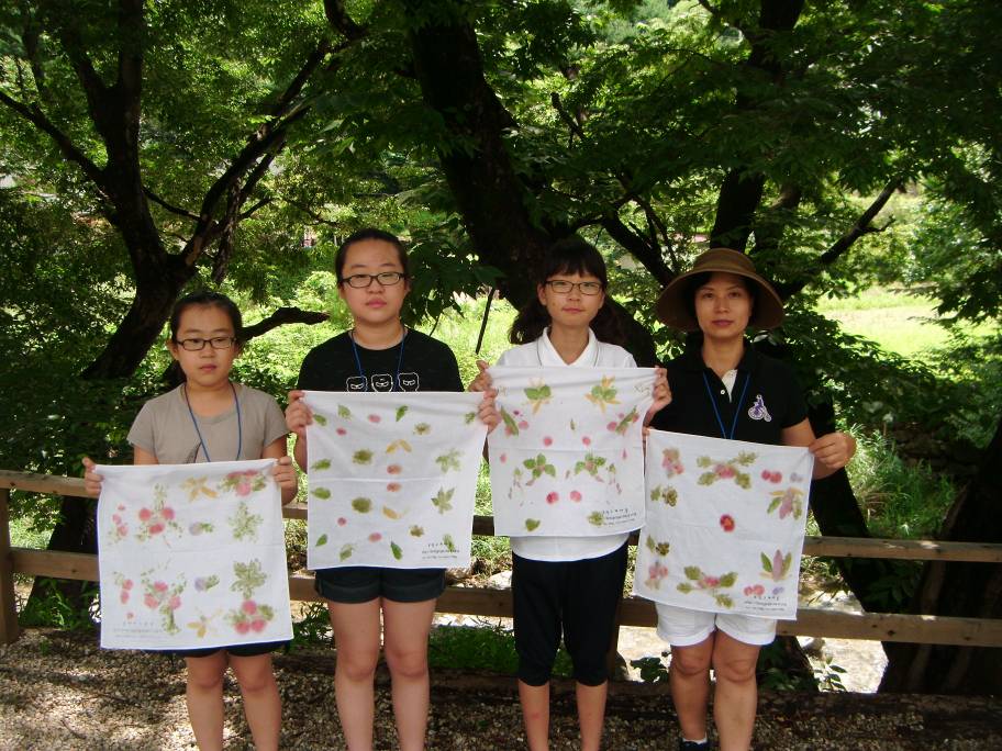 손수건꽃물들이기체험