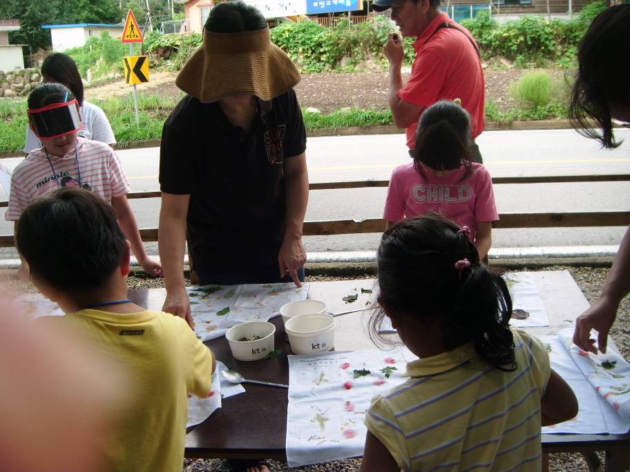 손수건꽃물들이기체험