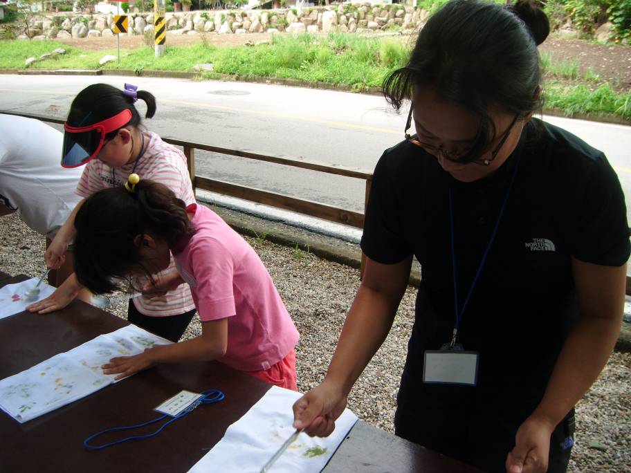 손수건꽃물들이기체험