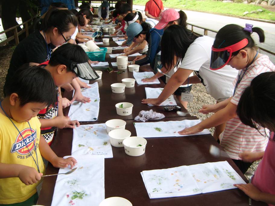 손수건꽃물들이기체험