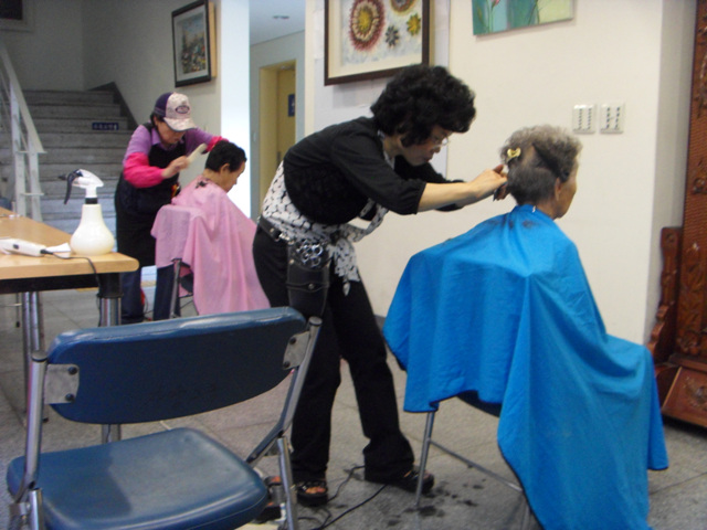 사랑의가위손 이미용봉사