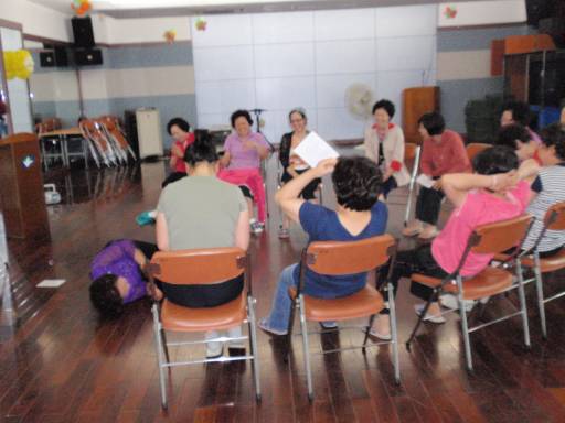 웃음 치료 교실(2011.6.27)