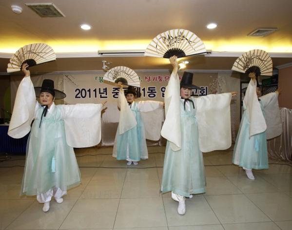 한량무 공연(2)