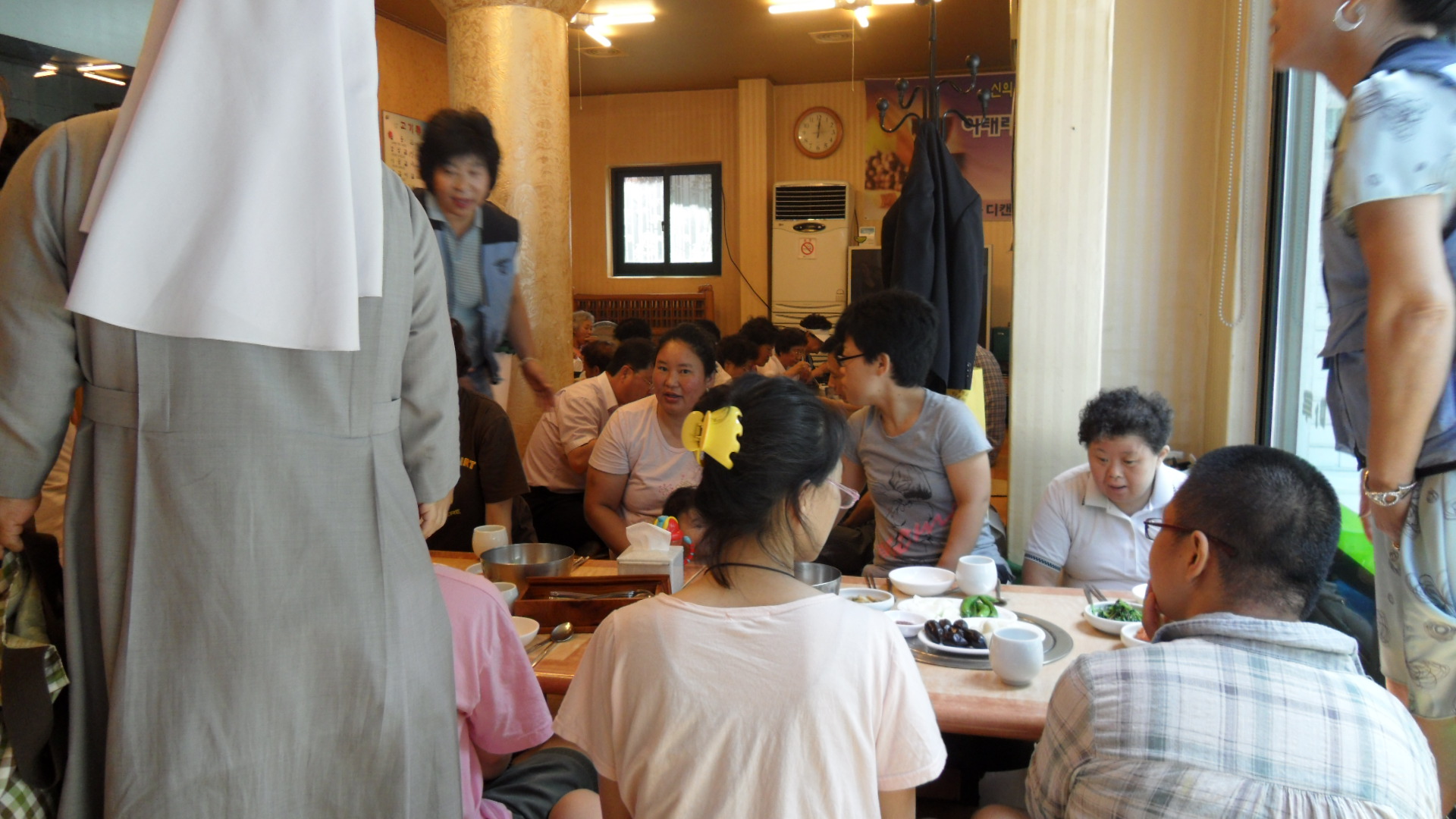 자유총연맹 어르신 삼계탕 드리기 행사