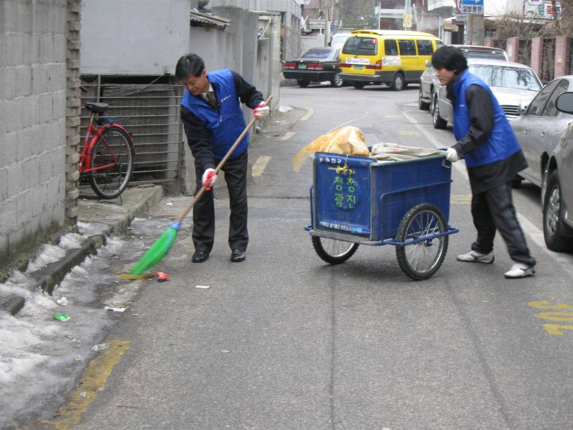 구석구석 깨끗하게~