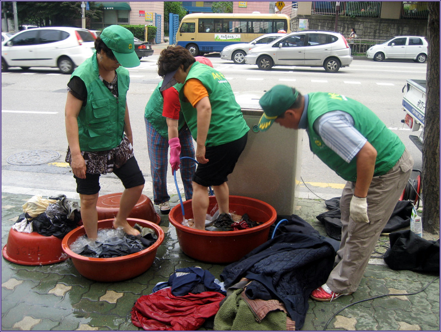 사랑의 집수리 봉사단의 끝없는 봉사활동