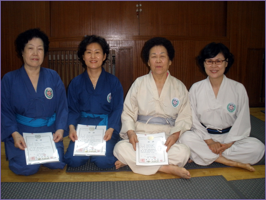 단전호흡아침A반 승단식(09.06.10)