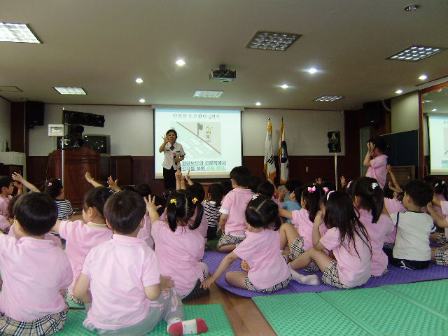 어린이생활안전체험교실 사진 2