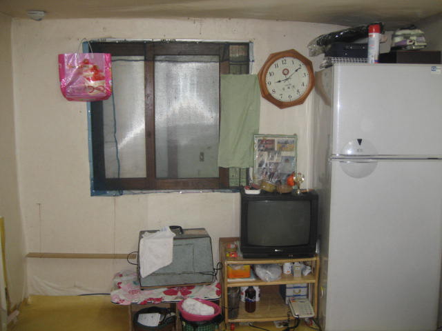 2009.04.03,사랑의 집수리 2차-도배전