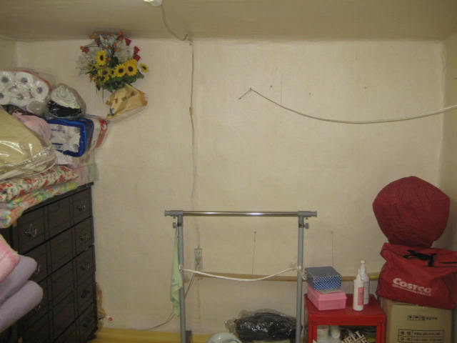 2009.04.03,사랑의 집수리 2차-도배전