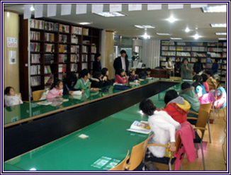 아이들과 함께한 새마을 문고 홍보 & 독서토론회 