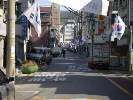 이면도로태극기게양-2