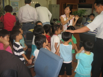 대원어린이집 원아 중곡4동 주민센터 견학