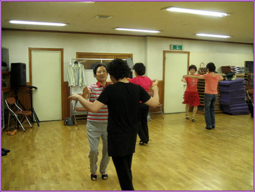 구의3동 주민자치센터 댄스중급반 소개 