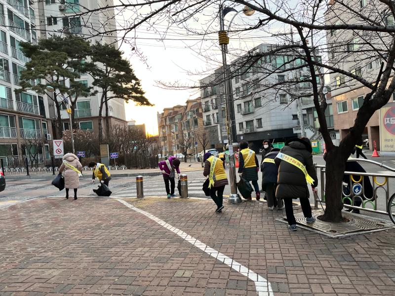 설맞이 주민과 함께하는 동네 대청소 