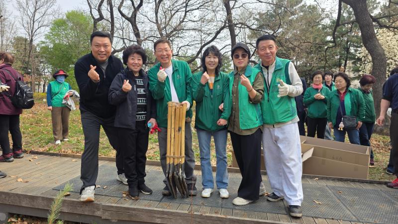 [중곡1동] 식목일 기념 새마을회 나무심기 행사