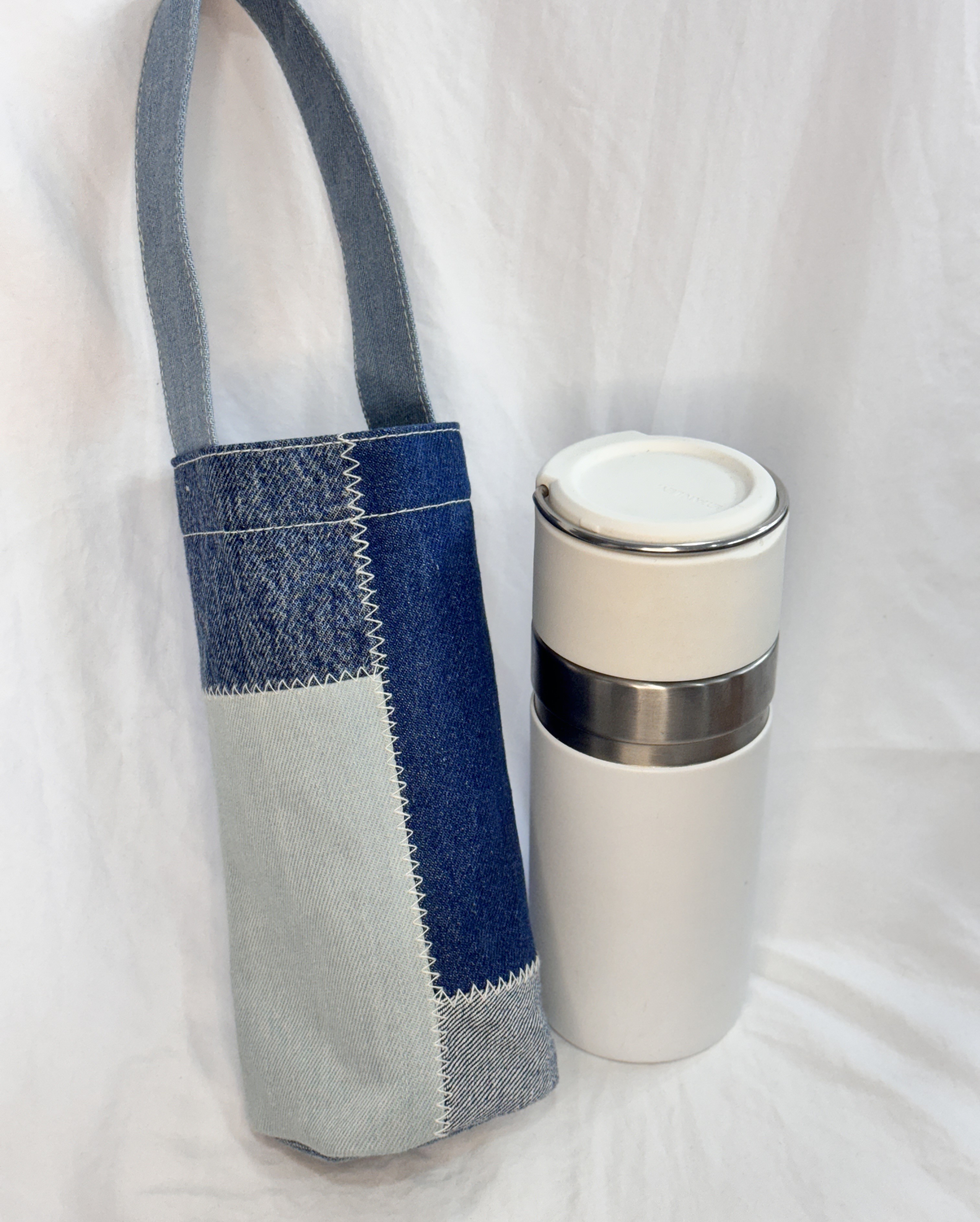 그림입니다.  원본 그림의 이름: 1731296239783-3.jpg  원본 그림의 크기: 가로 3024pixel, 세로 3769pixel  카메라 제조 업체 : Apple  카메라 모델 : iPhone 15 Pro  F-스톱 : 1.8  노출 시간 : 1/120초  ISO 감도 : 125  35mm 초점 거리 : 48  프로그램 노출 : 자동 제어 모드  측광 모드 : 평가 측광  플래시 모드 : 플래시 끔  EXIF 버전 : 0232